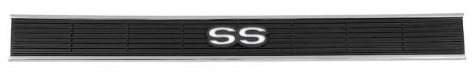 OER 1970-72 Chevrolet Nova SS, Rear Panel Molding, Die-Cast Reproduction 8702425